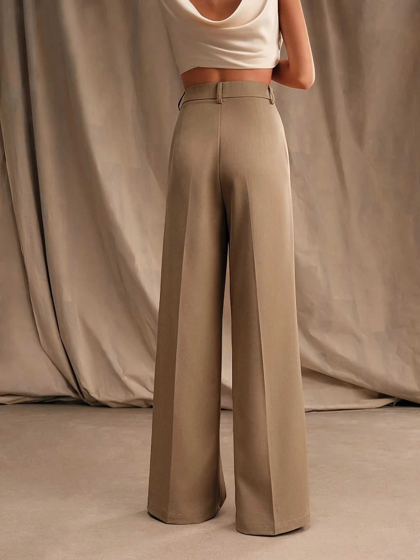 High-Waisted Wide-Leg Pants - Image 4