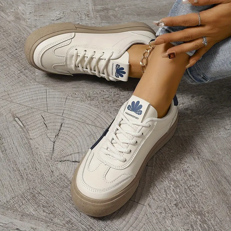 Women's All Season Platform Sneakers with Lace-up - Image 3
