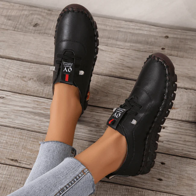 Women's All Season Vegan Leather Shoes with Treaded Soles and Lace-up - Image 5