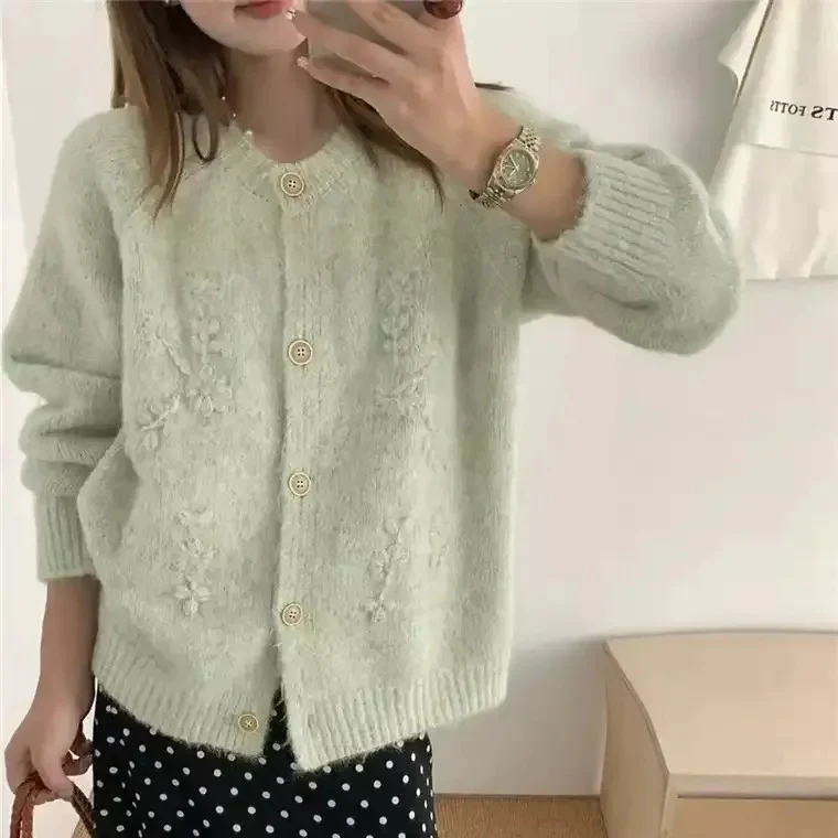 Women's Button-Front Knit Cardigan - Image 4