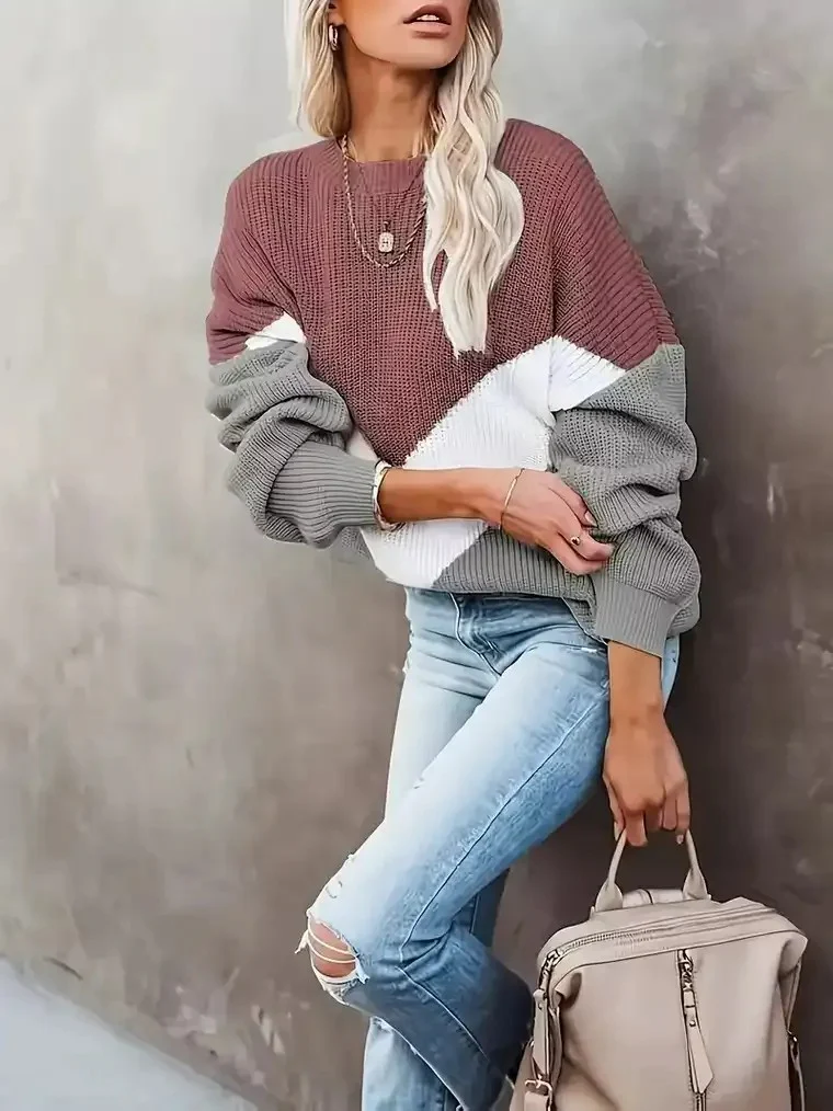 Women's Chevron Colour-Block Sweater - Image 3