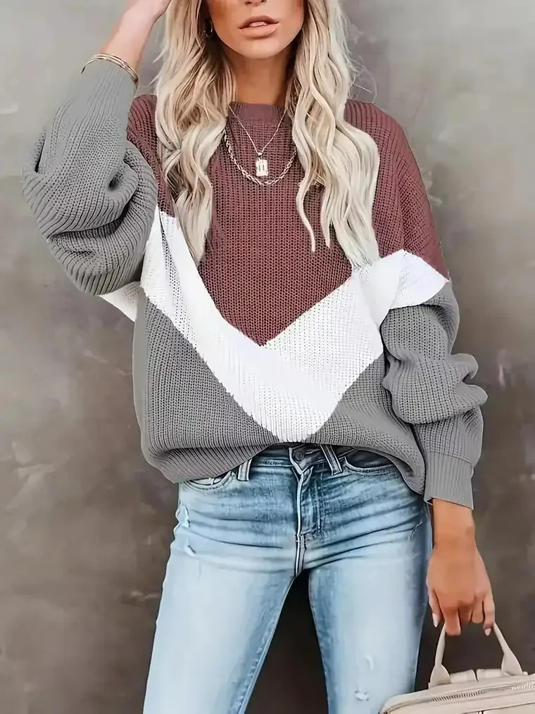 Women's Chevron Colour-Block Sweater - Image 4