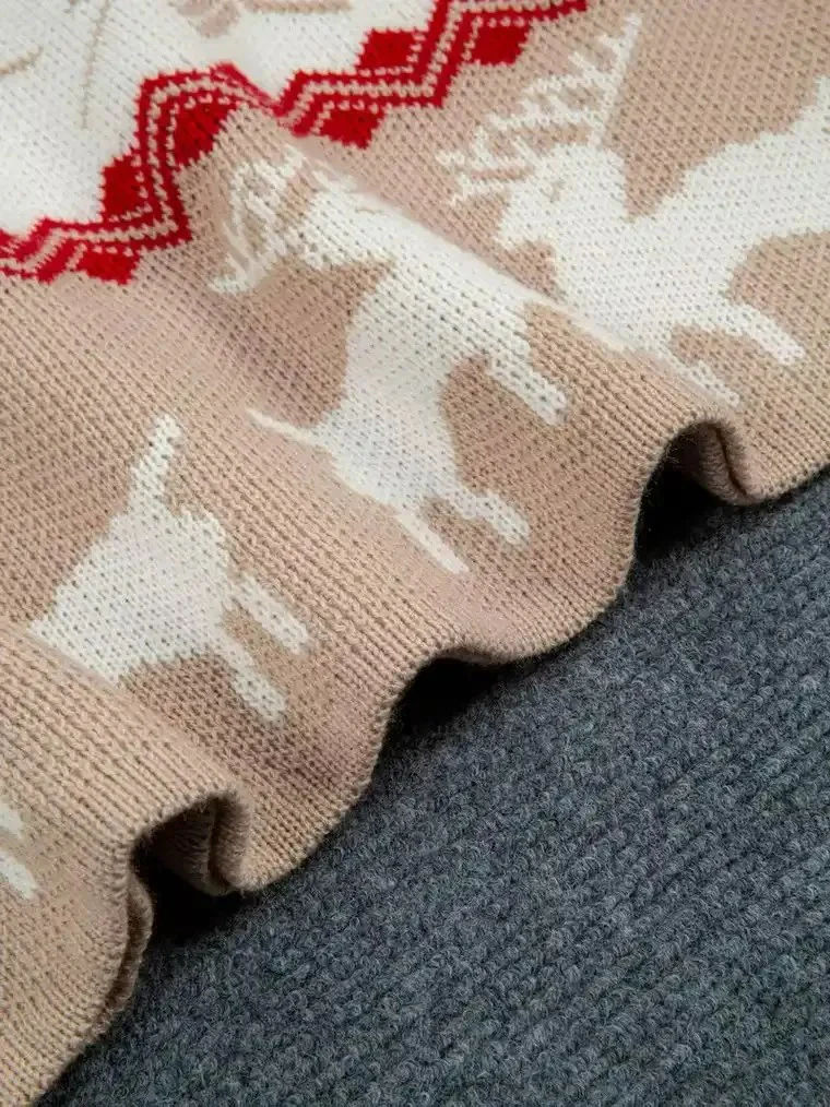 Women's Christmas Poncho Sweater - Image 4