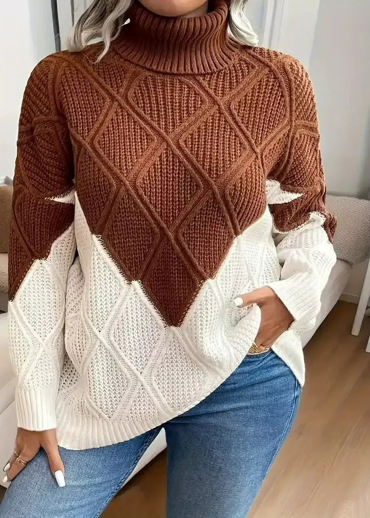 Women's Colour-Block Turtleneck Sweater - Image 2