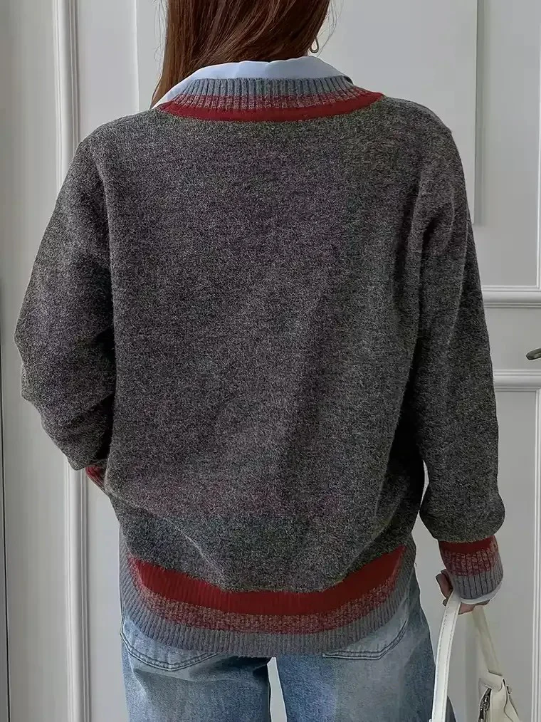 Women's Gray V-neck Striped Cardigan - Image 2