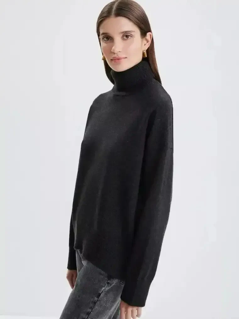 Women's Long Sleeve Turtleneck Sweater - Image 4