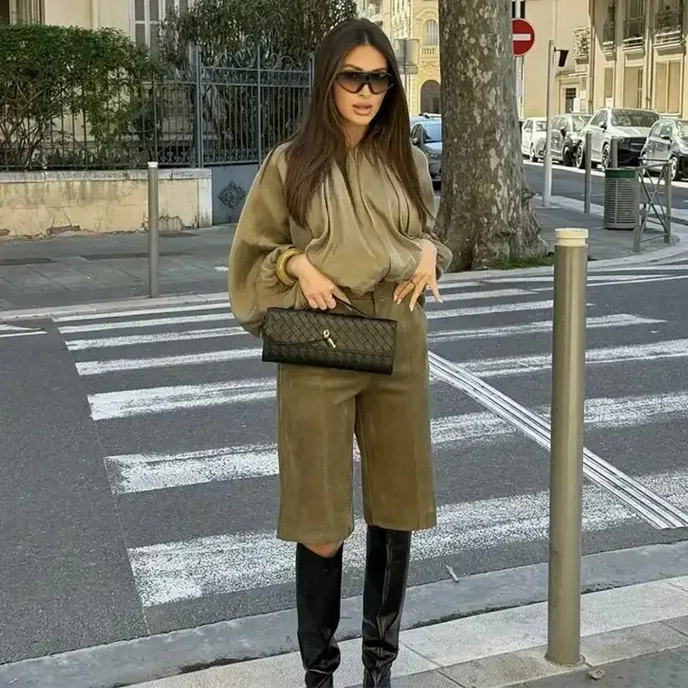 Women's Loose Cropped Jacket and Shorts Set - Image 4
