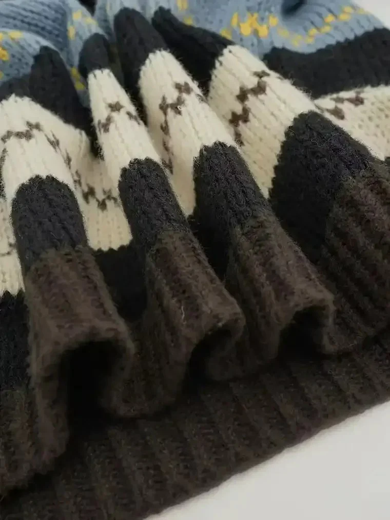 Women's Mock Turtleneck Knit Sweater - Image 4