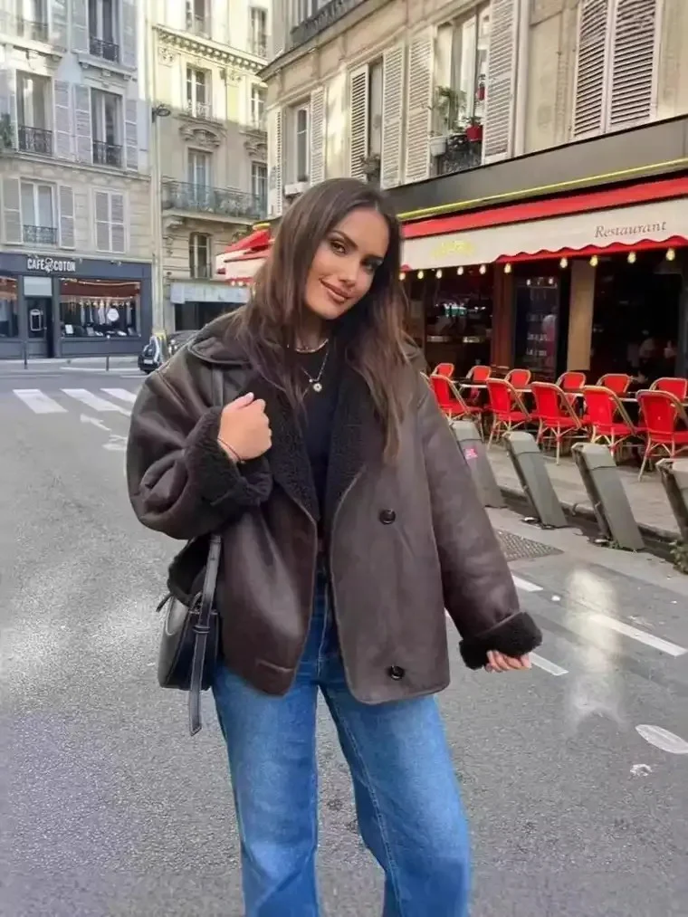 Women's Oversized Lapel Jacket - Image 2
