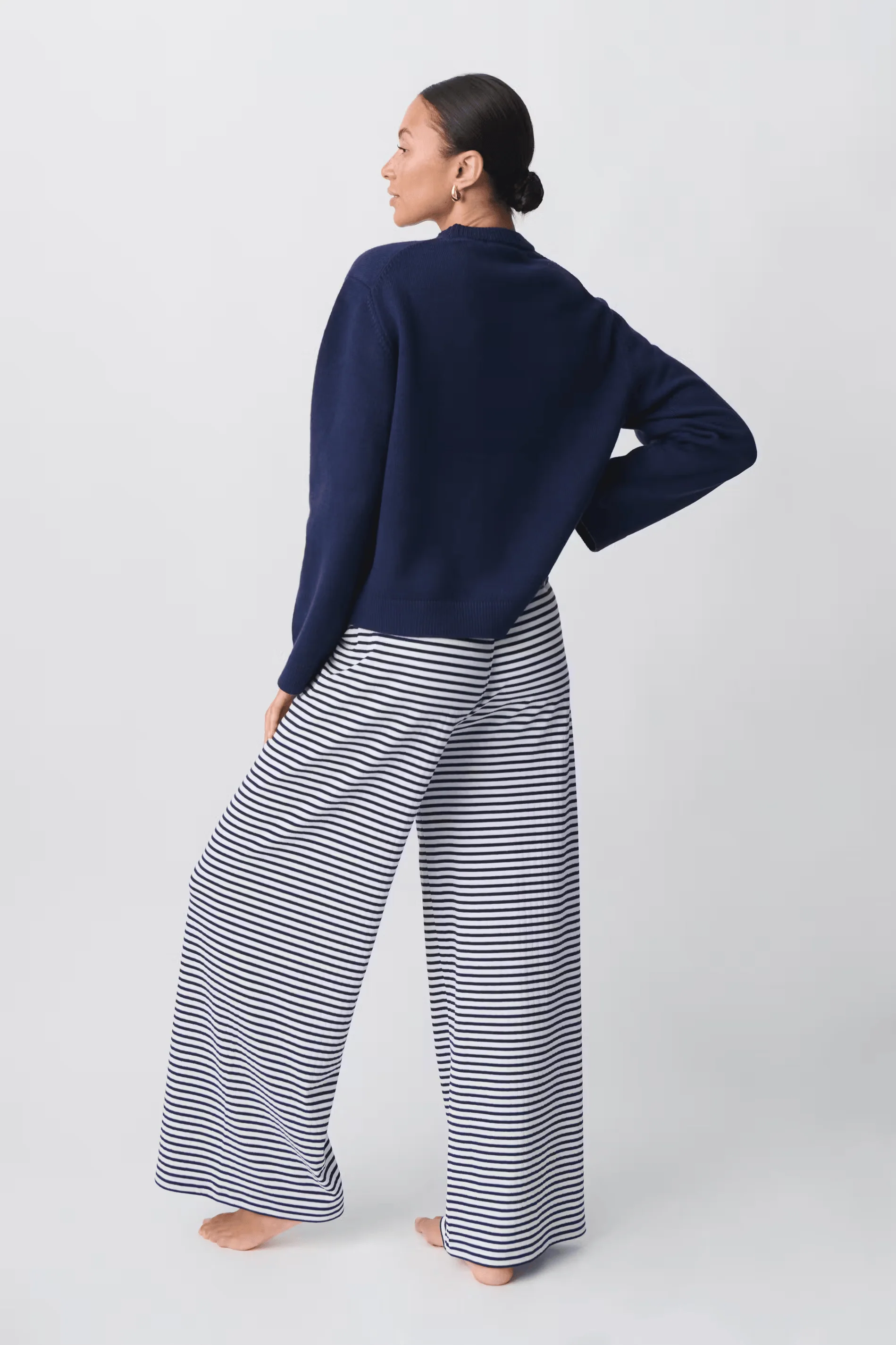 Women's Pants with Drawstring and Striped Print - Image 6