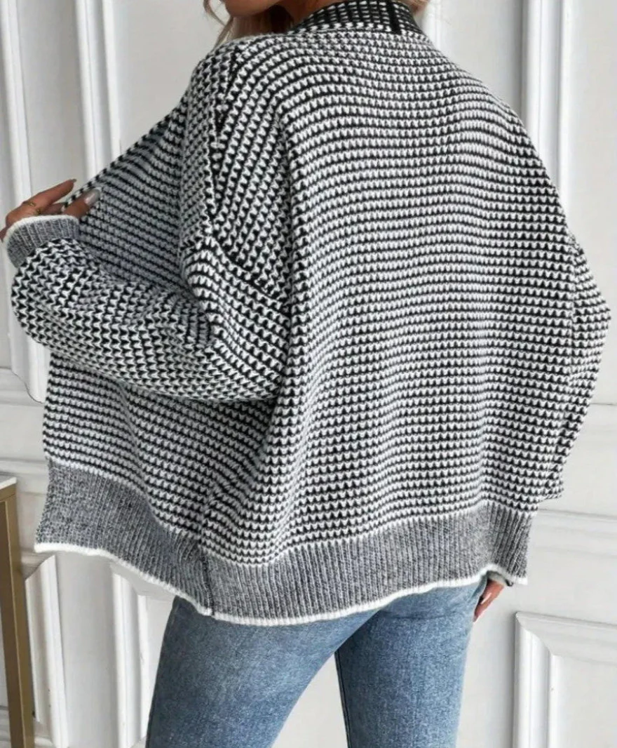 Women's Patterned Open-Front Knit Cardigan - Image 3