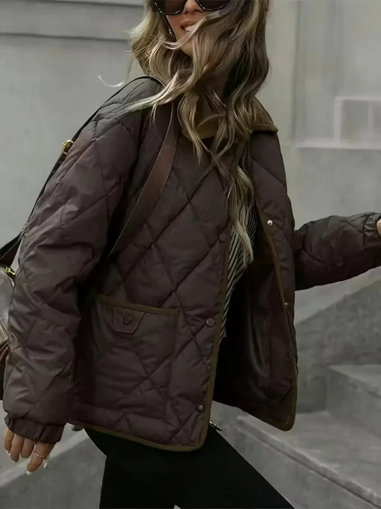Women's Quilted Barn Jacket - Image 2