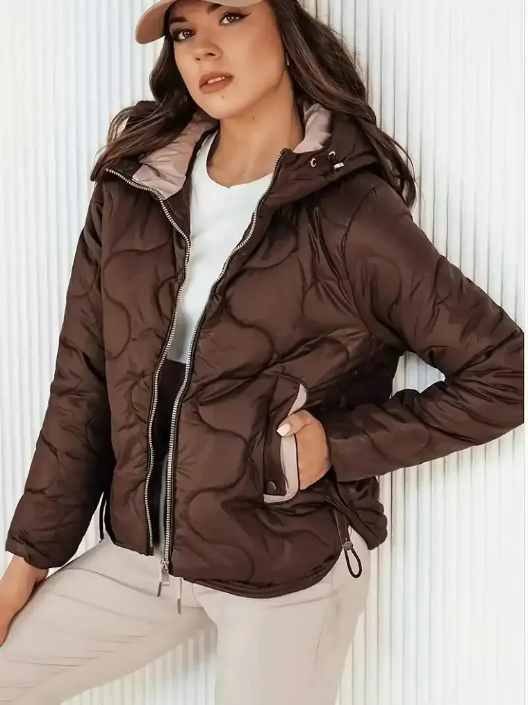 Women's Quilted Wave Pattern Jacket - Image 2
