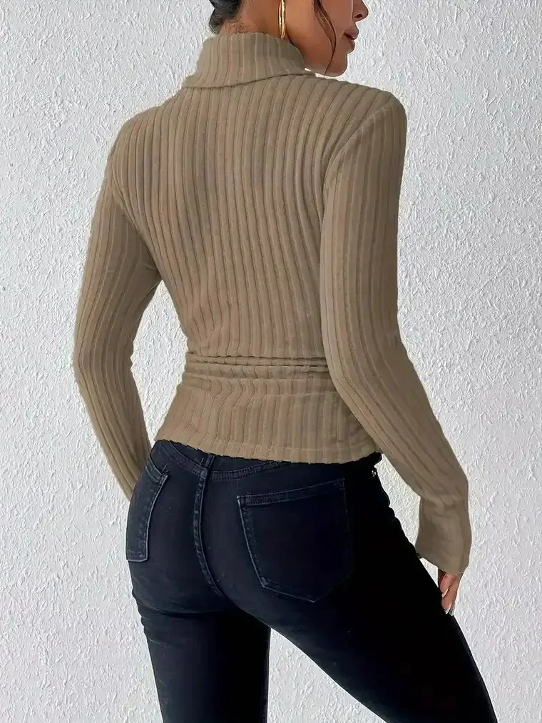 Women's Ribbed Turtleneck Sweater - Image 3