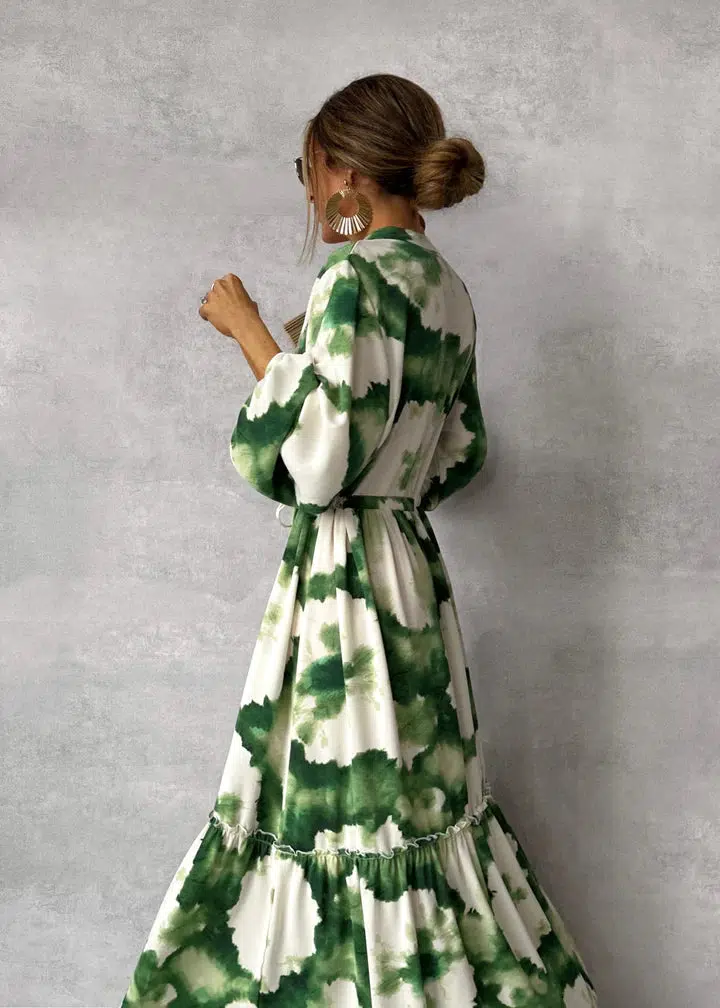 Women's Summer Floral Flowy Dress with V-neck and Long Sleeves - Image 2