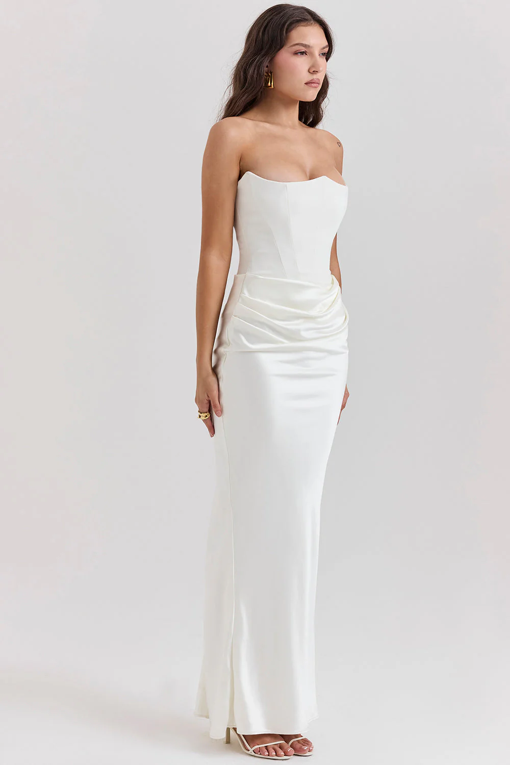 Women's Summer Formal Dress with Draped Hip Detail and Strapless - Image 17