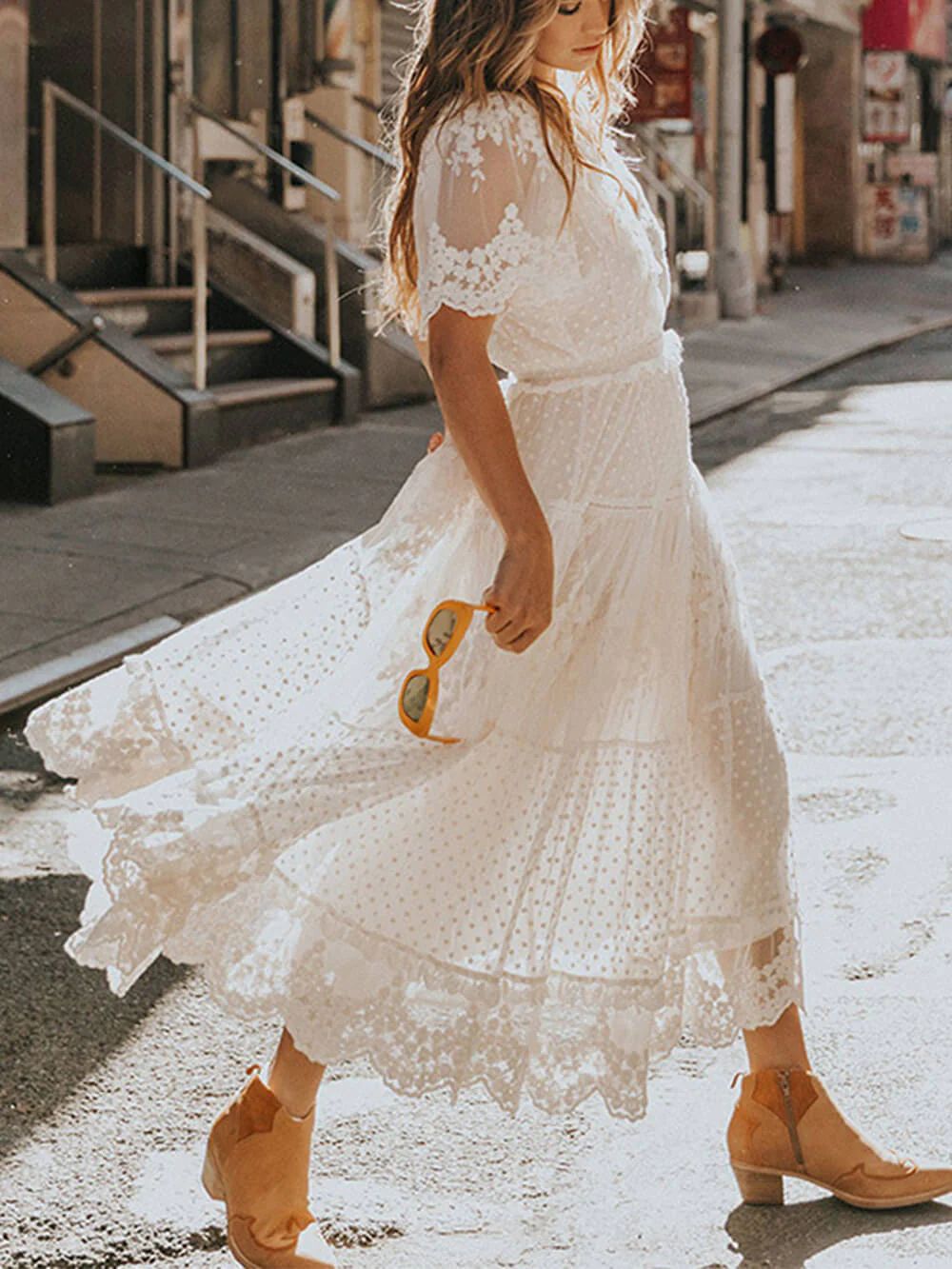Women's Summer Lace Dress with V-neck and Buttons - Image 2