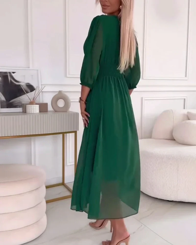 Women's Summer Midi Dress with Puff Sleeves and V-neckline - Image 5