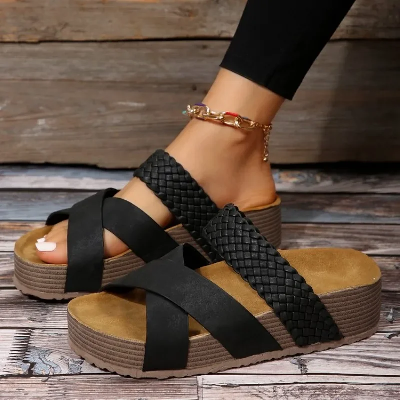 Women's Summer Platform Sandals with Criss-cross Style - Image 4