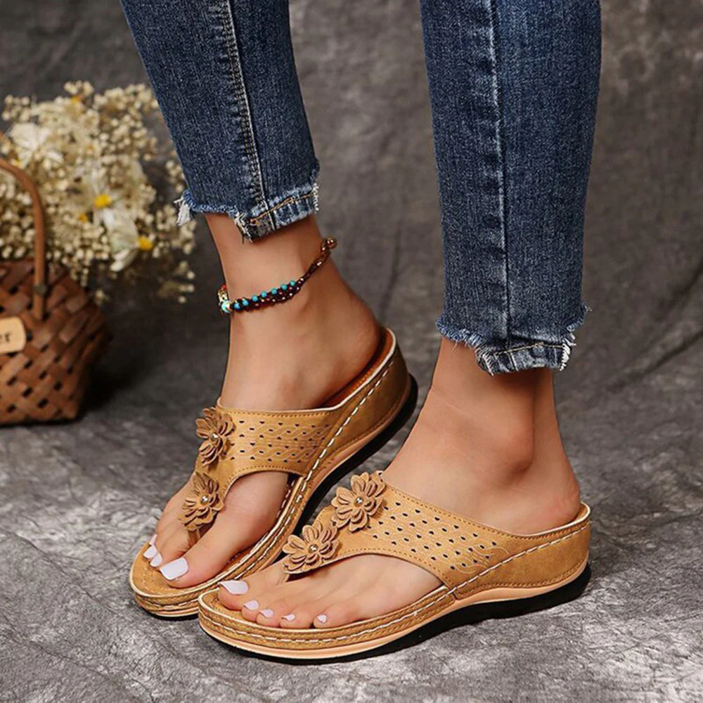 Women's Summer Slip-on Sandals with Floral Details and Cut-outs - Image 4