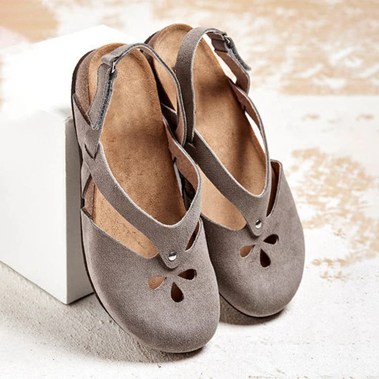Women's Summer Suede Flat Sandals with Cutout Detail and Cross Straps - Image 3