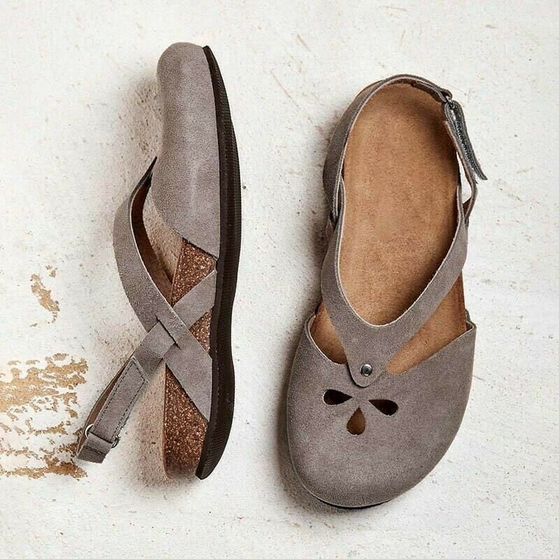 Women's Summer Suede Flat Sandals with Cutout Detail and Cross Straps - Image 5