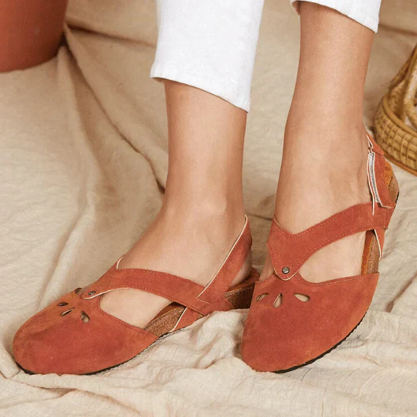 Women's Summer Suede Flat Sandals with Cutout Detail and Cross Straps - Image 6