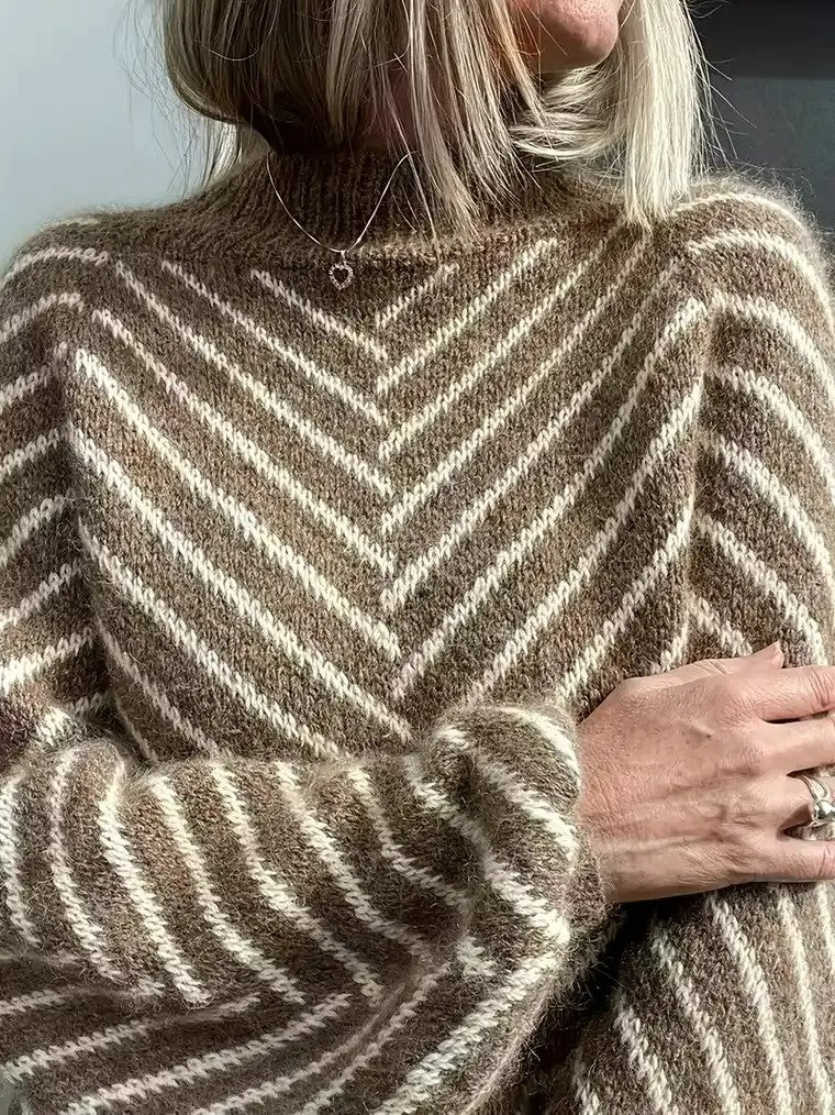 Women's Zigzag Knit Sweater - Image 2